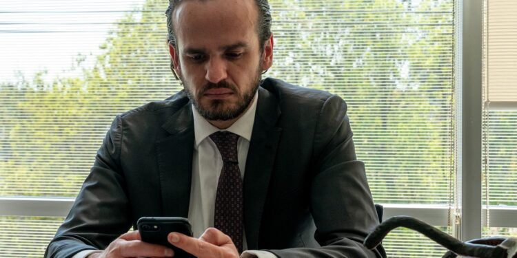 12 días de vacaciones se tomarán de manera continua a partir del 2023, explica Luis Diez de Bonilla