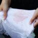 ¿Cómo quitar el slime de la ropa de los niños?