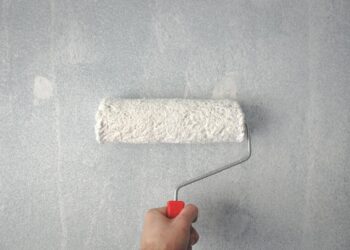 Redecora tu hogar: técnicas de pintura DIY para tus paredes