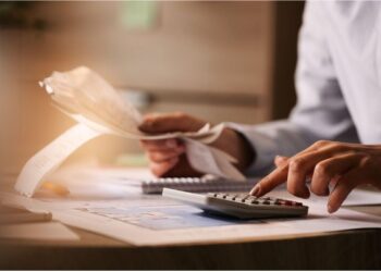 La guía básica de impuestos que debes pagar si vives en México