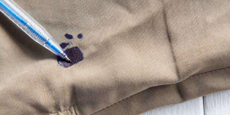 Trucos caseros vs. Quitamanchas: ¿Cómo quitar manchas de bolígrafo?